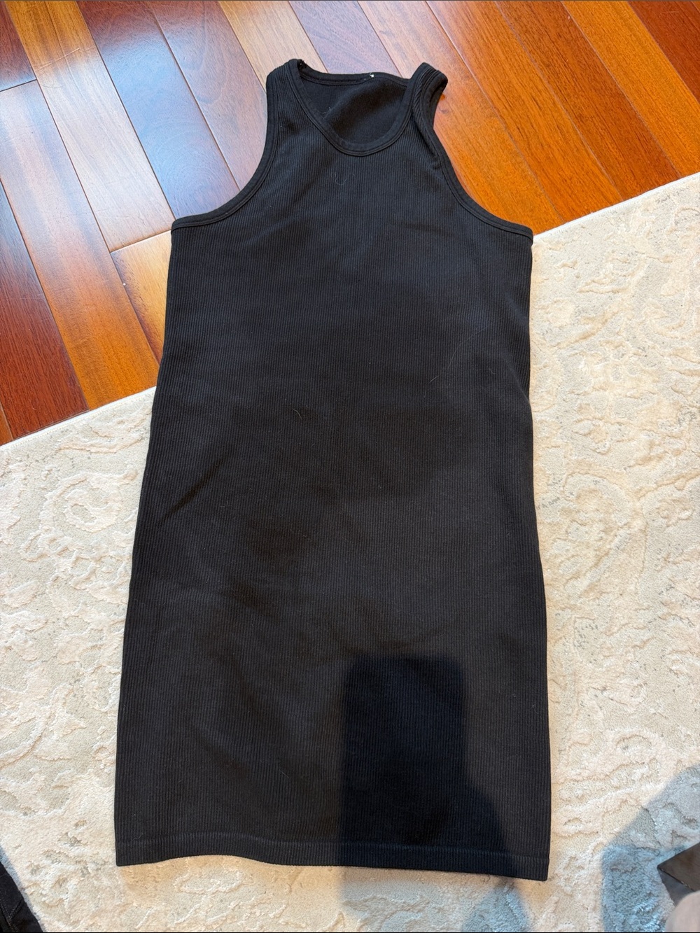 Alo Women’s Black bundle 5 Piece - Picture 9 of 12